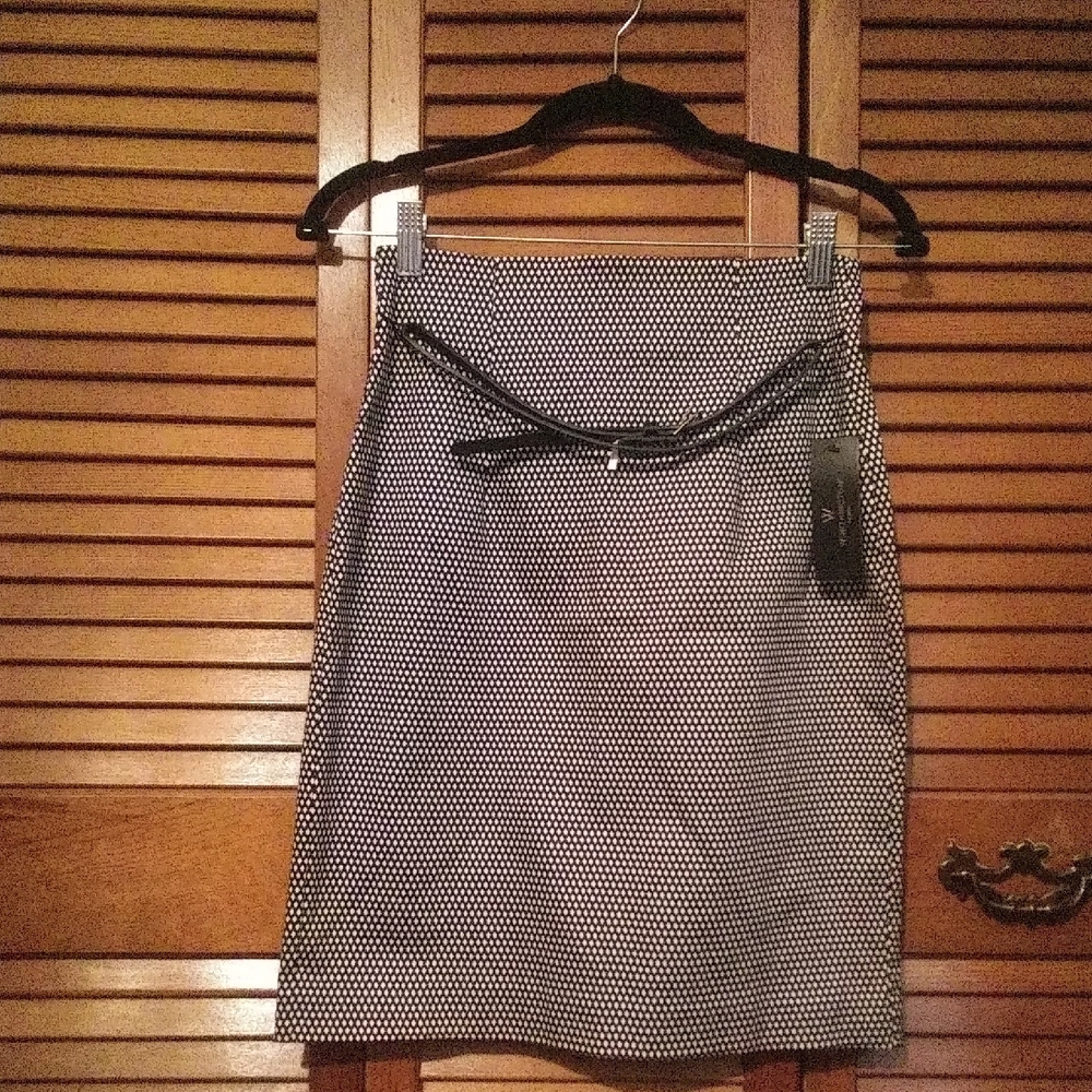 Worthington Elegant Black and White Skirt